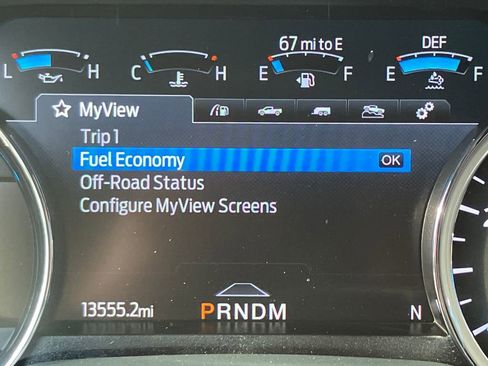 Certified 2022 Ford F450 Platinum w/ FX4 Off-Road Package image 22