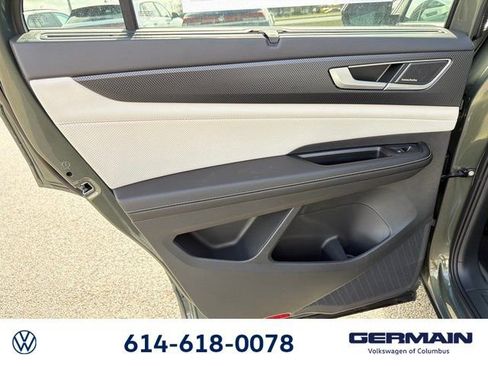 New 2026 Volkswagen Atlas Cross Sport SEL Premium R-Line AWD/4WD image 18