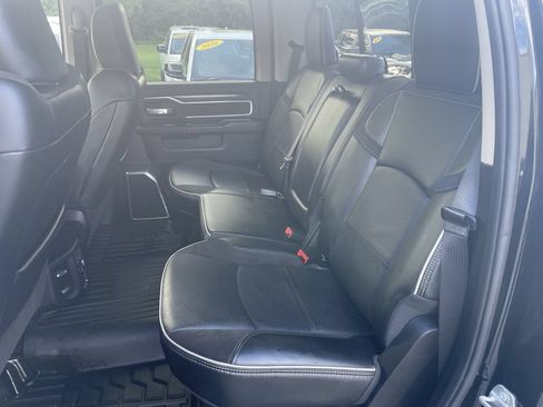 Used 2024 RAM 2500 Laramie AWD/4WD image 38
