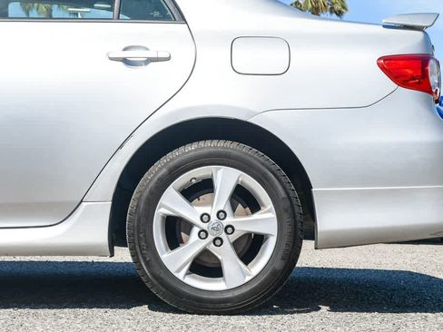 Used 2012 Toyota Corolla S FWD image 11