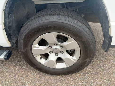 Used 2024 RAM 1500 Lone Star RWD image 12