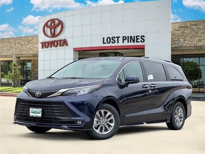 New 2026 Toyota Sienna XLE