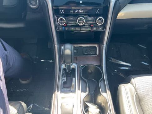 Used 2022 Subaru Ascent Touring AWD/4WD image 31