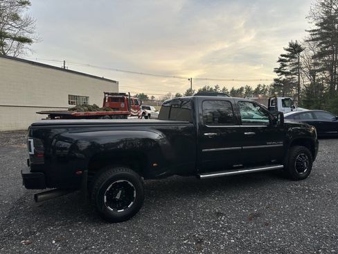 Used 2013 GMC Sierra 3500 Denali image 8