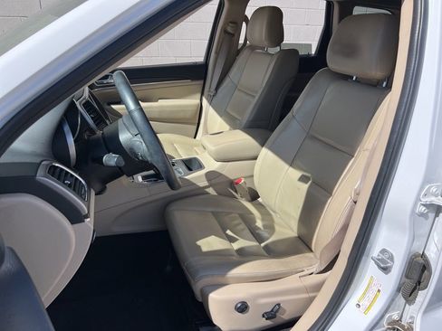 Certified 2018 Jeep Grand Cherokee Limited image 22