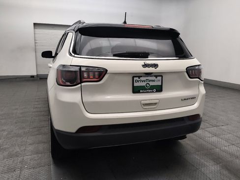 Used 2019 Jeep Compass Limited FWD image 6