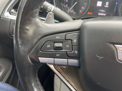 Used 2020 Cadillac XT6 Sport w/ Platinum Package AWD/4WD image 15