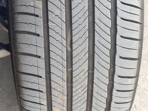 Used 2023 Genesis GV70 3.5T Sport w/ Sport Prestige Package image 3