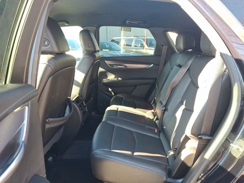 Certified 2022 Cadillac XT5 Luxury image 23