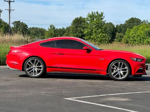 Used 2016 Ford Mustang GT Premium w/ Equipment Group 401A RWD image 4