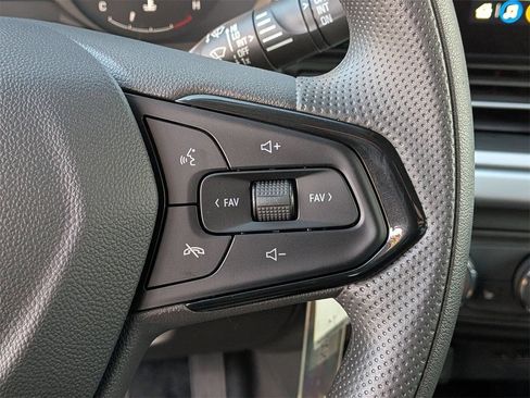 New 2026 Chevrolet Trax LS w/ LS Convenience Package FWD image 13
