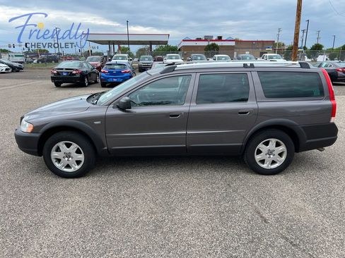 Used 2006 Volvo XC70 AWD/4WD image 2