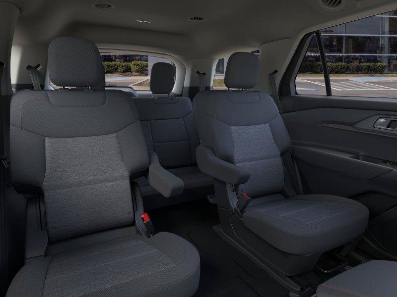 New 2026 Ford Explorer Active RWD image 11