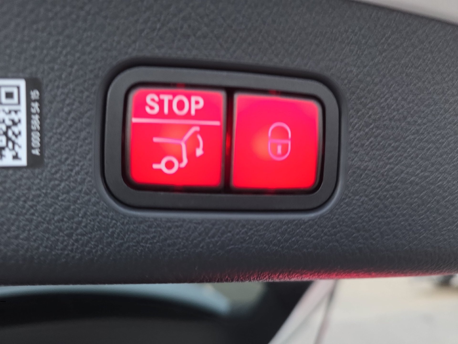 Certified 2026 Mercedes-Benz GLC 350e 4MATIC image 13