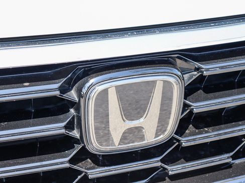 Certified 2024 Honda CR-V EX image 4