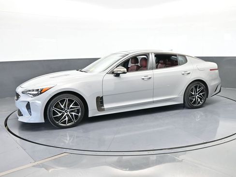 Used 2022 Kia Stinger GT-Line w/ Sun & Sound Package image 2