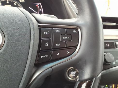 Used 2019 Lexus ES 350 w/ Premium Package image 29