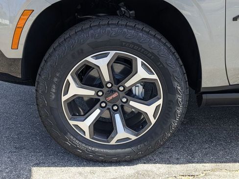 New 2026 GMC Yukon AT4 Ultimate AWD/4WD image 26