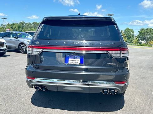 Certified 2022 Lincoln Aviator Reserve w/ Equipment Group 201A AWD/4WD image 15