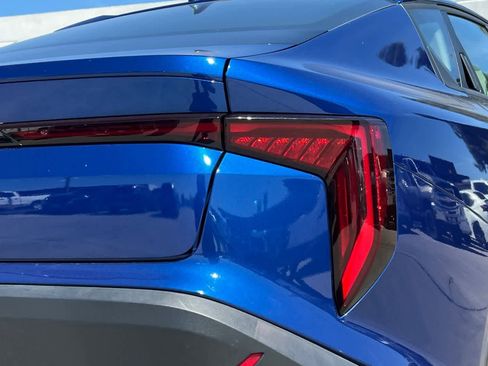 Used 2025 Kia K4 LXS image 13