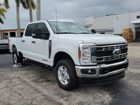 Used 2026 Ford F250 XLT AWD/4WD image 2