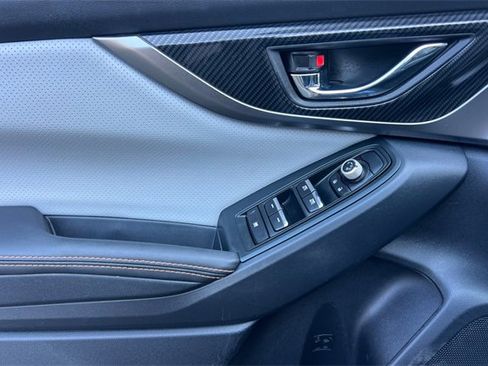 Used 2018 Subaru Crosstrek 2.0i Limited image 11