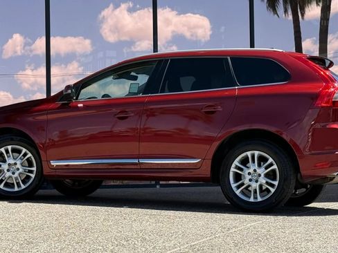 Used 2016 Volvo XC60 T5 Premier image 6