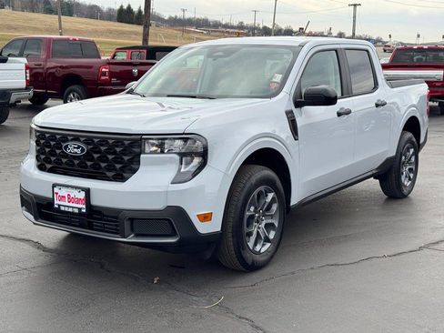 Used 2025 Ford Maverick XLT w/ XLT Luxury Package image 8