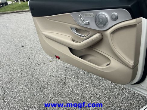 Used 2018 Mercedes-Benz C 300 4MATIC Cabriolet image 15