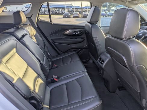 Used 2024 GMC Terrain SLT w/ Tech Package AWD/4WD image 32