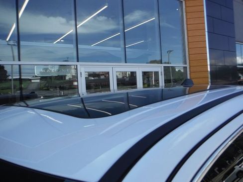 Used 2025 RAM 1500 Limited w/ Bed Utility Group AWD/4WD image 8