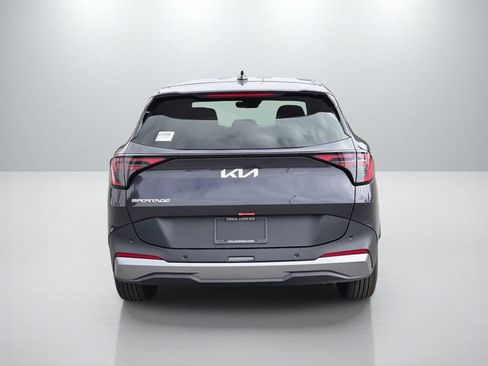 New 2026 Kia Sportage LX FWD image 5