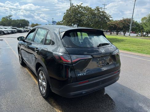 Used 2025 Honda HR-V LX image 6
