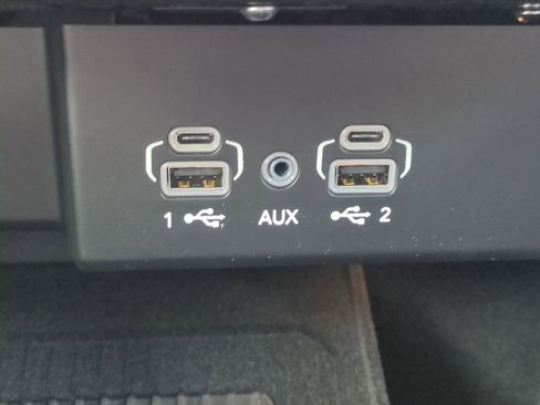 New 2026 Jeep Grand Wagoneer Limited AWD/4WD image 24