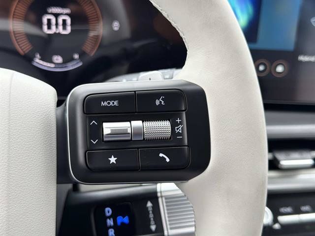 New 2026 Hyundai Santa Fe SE FWD image 9