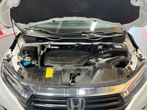 Used 2024 Honda Odyssey Sport image 31