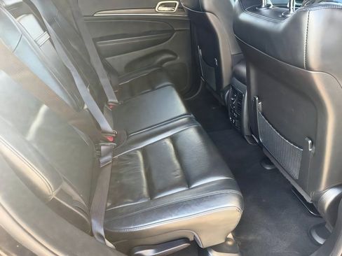 Used 2021 Jeep Grand Cherokee Limited w/ Trailer Tow Group IV AWD/4WD image 15