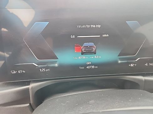 Used 2023 BMW i4 eDrive40 w/ M Sport Package RWD image 5