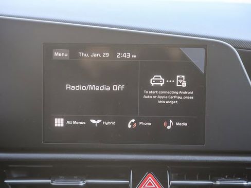 New 2026 Kia Niro LX image 7