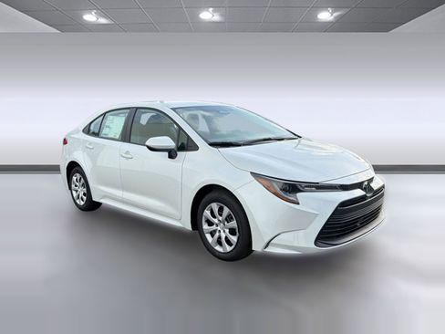 New 2026 Toyota Corolla LE FWD image 8