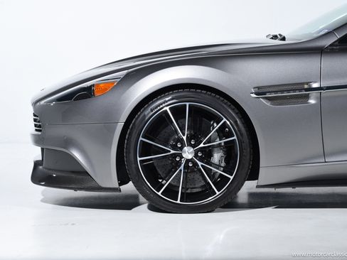 Used 2014 Aston Martin Vanquish Coupe RWD image 19