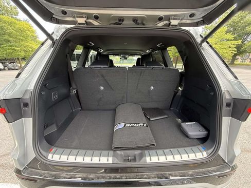 Used 2026 Lexus TX 500h AWD w/ Technology Package image 29