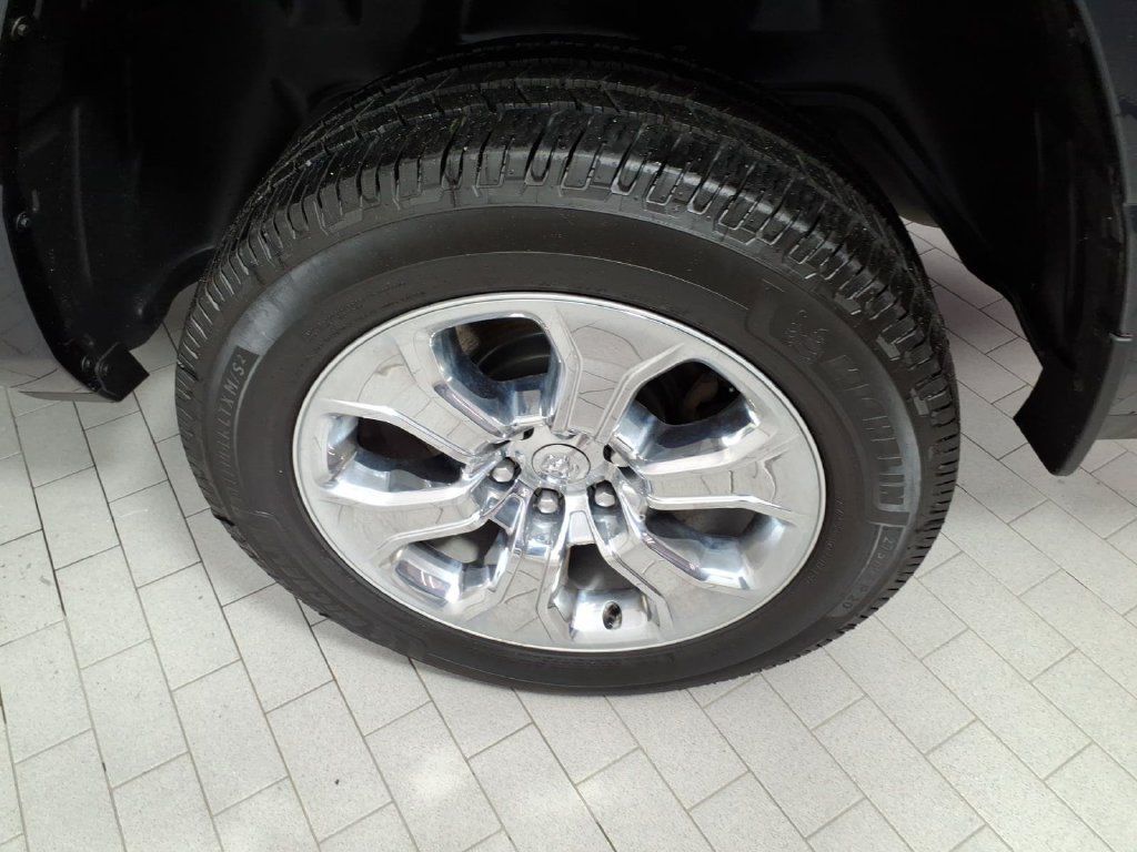 Used 2020 RAM 1500 Big Horn AWD/4WD image 8