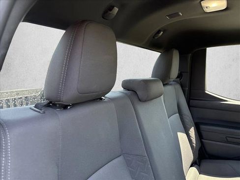 Certified 2025 Toyota Tacoma SR5 AWD/4WD image 25