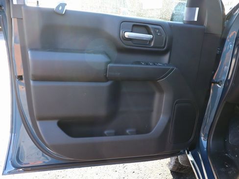 New 2026 Chevrolet Silverado 2500 Custom image 3