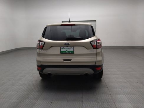 Used 2017 Ford Escape SE w/ SE Cold Weather Package FWD image 7