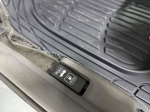 Used 2007 Nissan Sentra 2.0 image 12