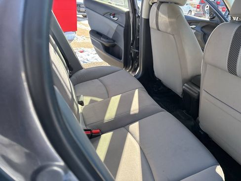 Used 2018 Honda Civic EX-T image 17