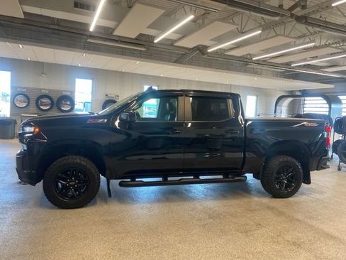 Used 2021 Chevrolet Silverado 1500 LT Trail Boss w/ Convenience Package II AWD/4WD image 11