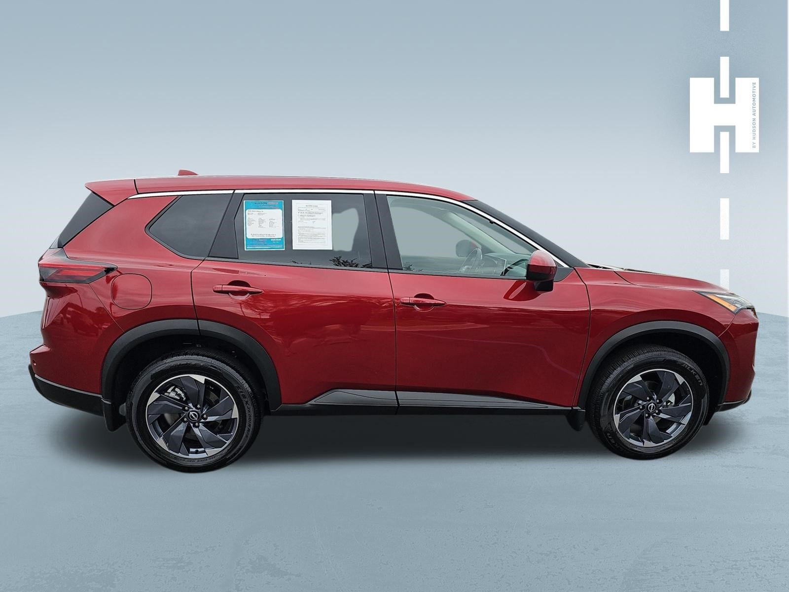 Used 2026 Nissan Rogue SV FWD image 3